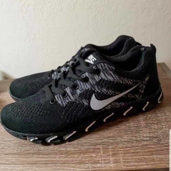 nike shoes for men running